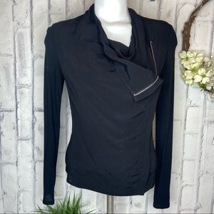 Aritzia Babaton black side zip long sleeves top